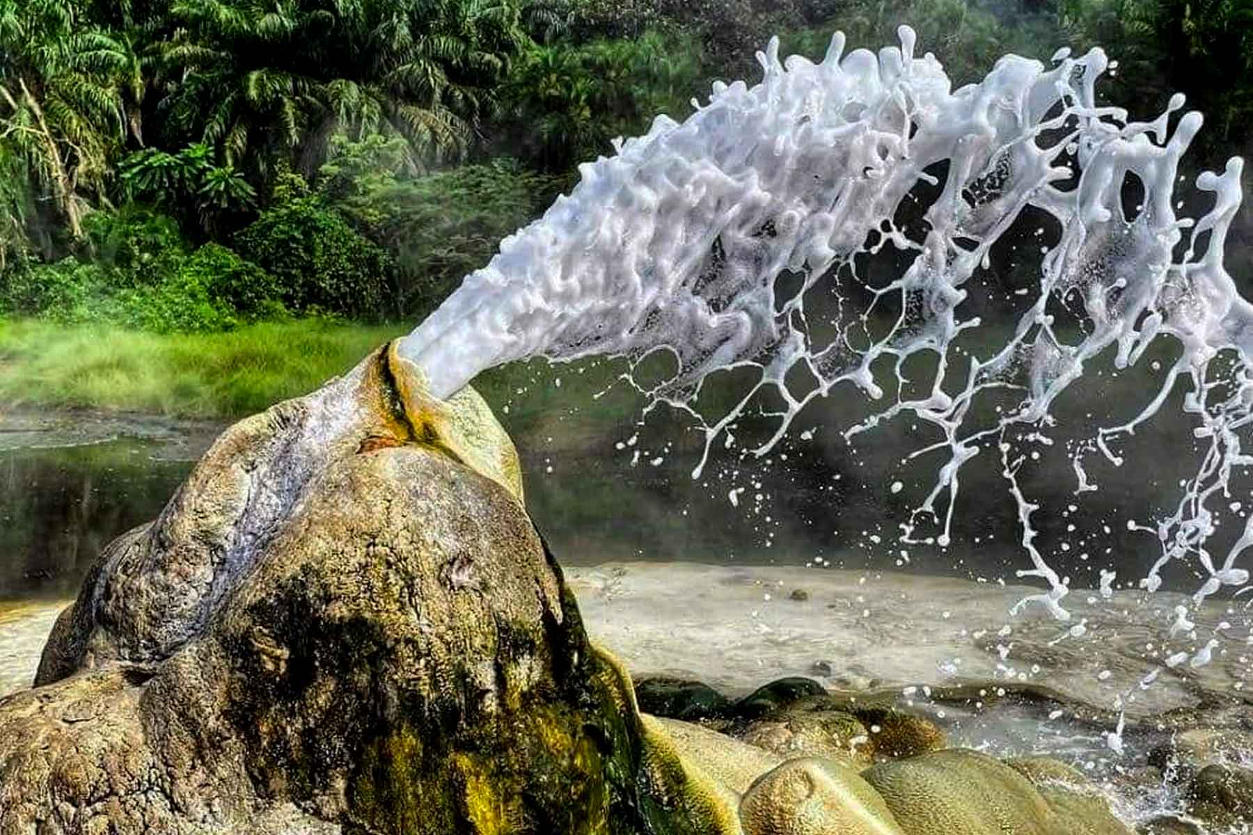Sempaya hot springs